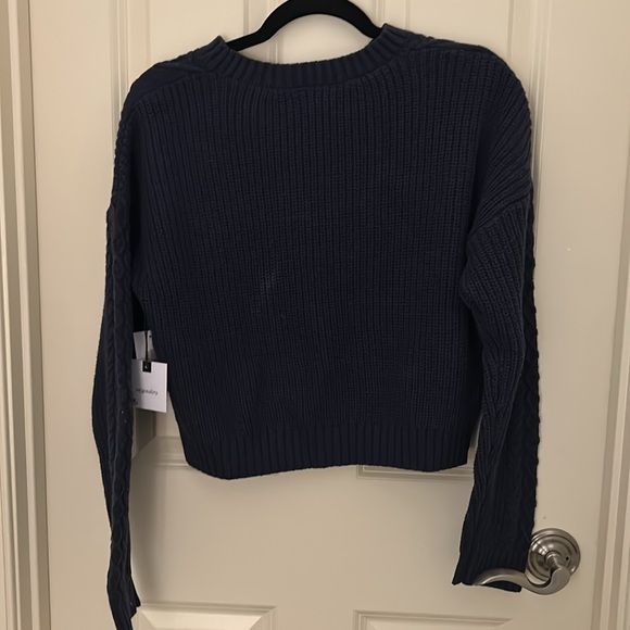 Teddy Bear Sweater - Picture 3 of 4